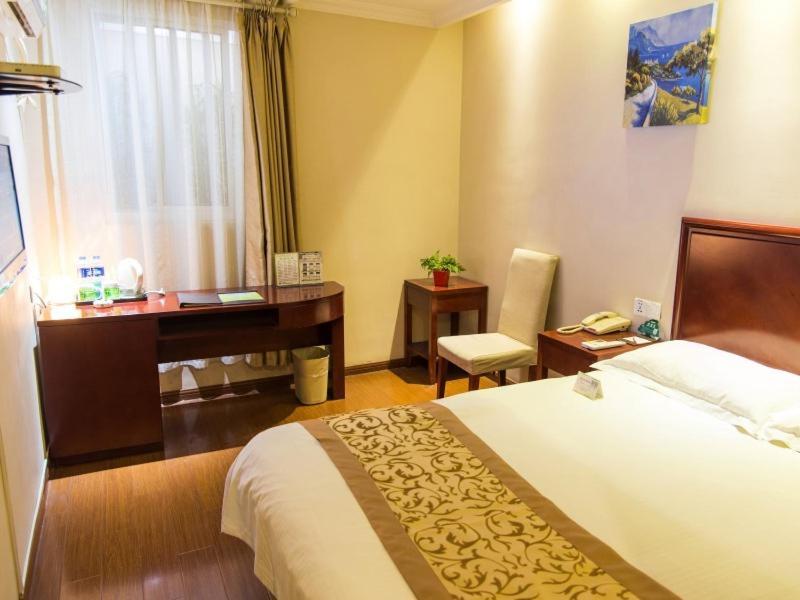 Greentree Inn Jiangsu Taizhou Jingjiang Bus Station Express Hotel Екстер'єр фото