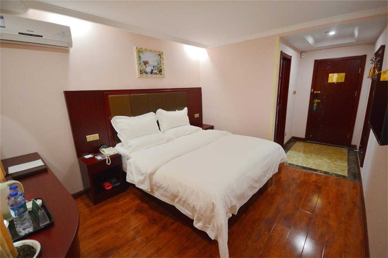 Greentree Inn Jiangsu Taizhou Jingjiang Bus Station Express Hotel Екстер'єр фото